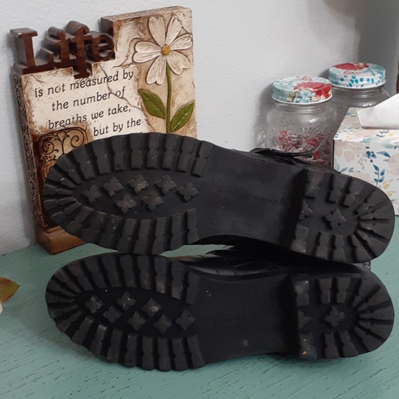 ADRIANNE VITTADINI SZ 7.5 - Picture 6 of 9